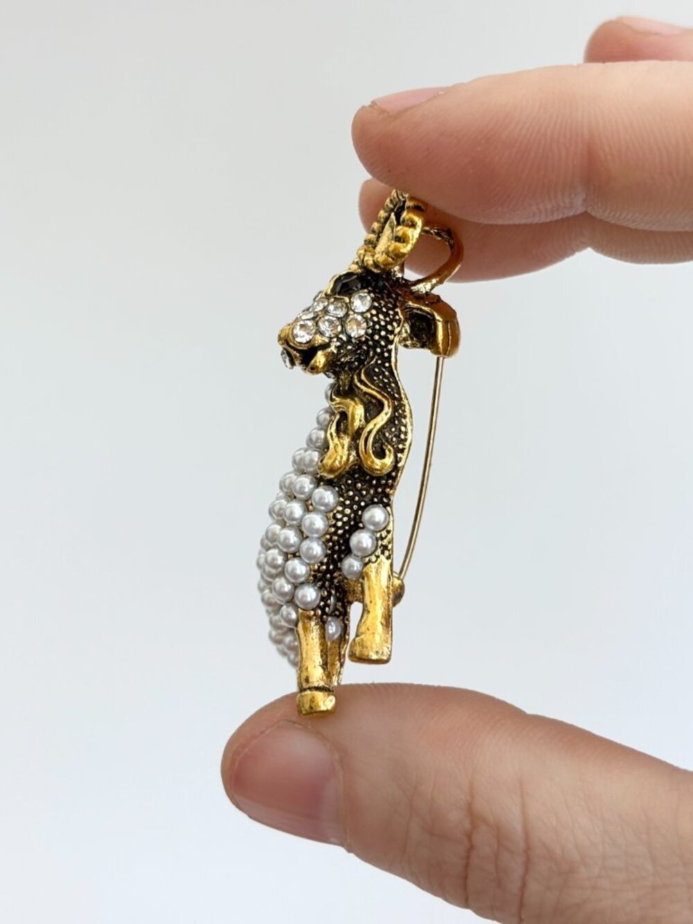 Goat Figural Gold Toned Pearl Accented Vintage Style Textured Brooch Pin - Picture 14 of 15